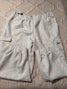 Express womens Heather Gray Cargo Joggers size XXL